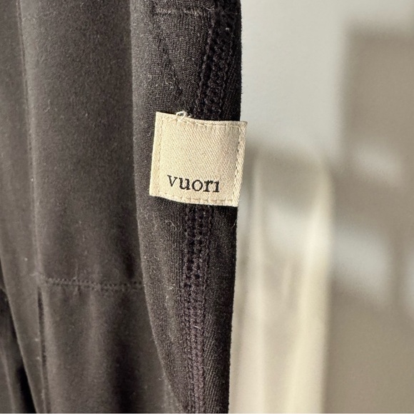 Vuori Women's Halo Wide Leg Flare Pant Front Seams Black Size XS X-Small VW425 - Picture 10 of 16